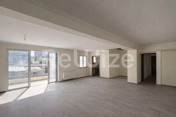 Gizi / Gkyzi, Athens for sale