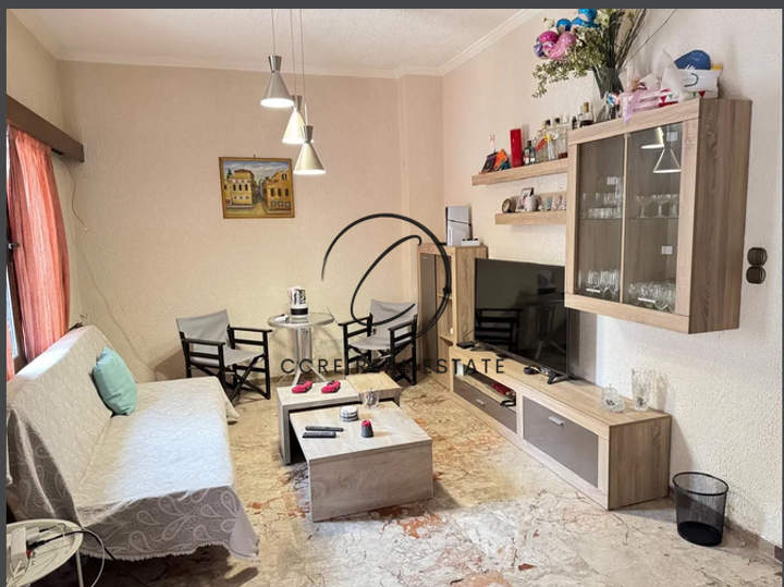 תמונת אגיוס יואניס רנטיס, אתונה למכירה