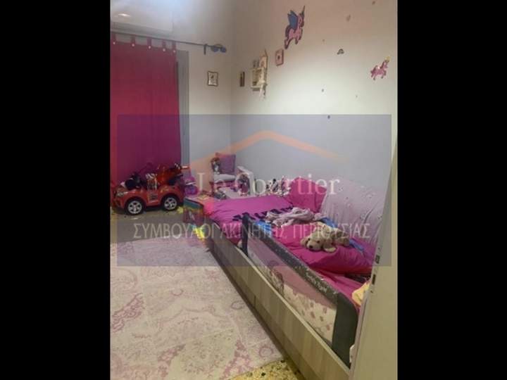 תמונת קליתיאה, אתונה למכירה