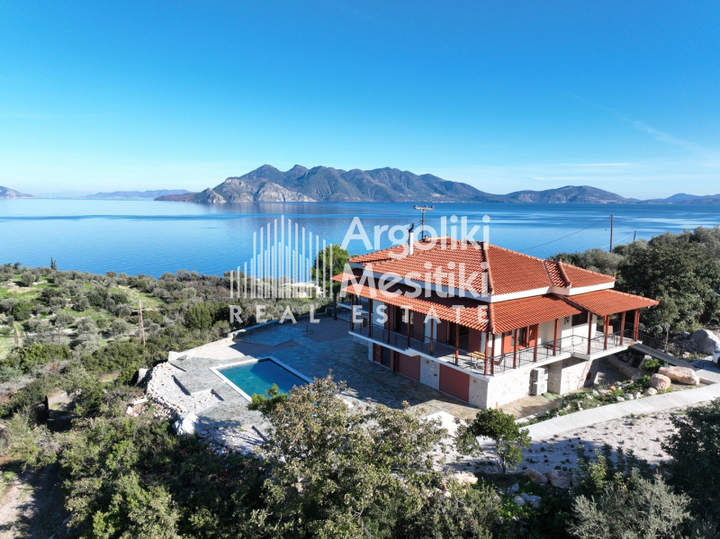 Troizinia - Methana, Peloponnese for sale