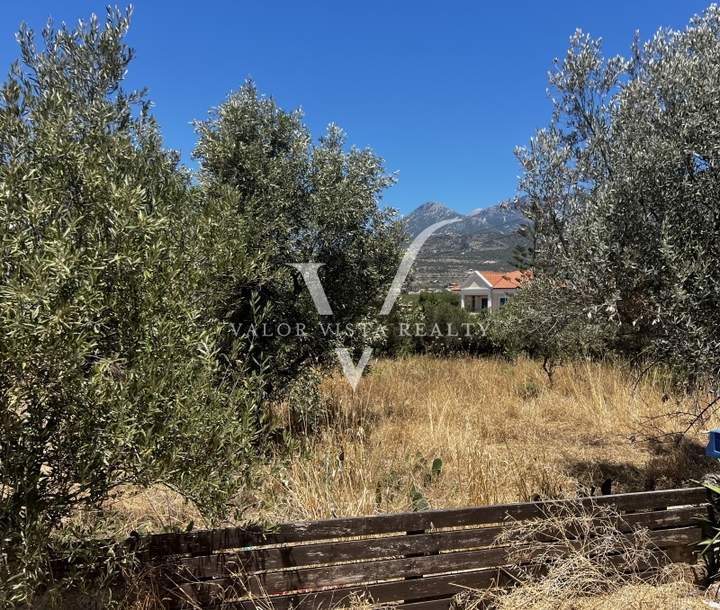 Lefktro, Peloponnese for sale