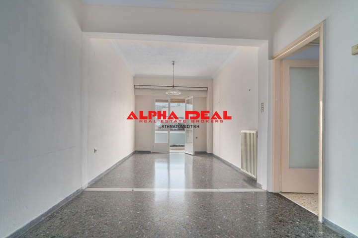 Keratsini, Athens for sale
