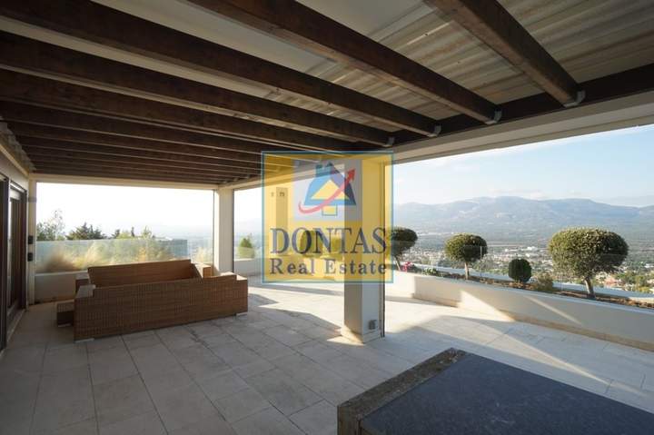 Nea Erythraia, Kifisia, Athens for sale