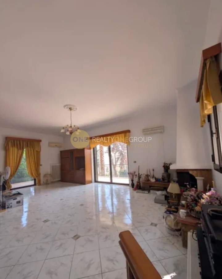 Vrilissia, Athens for sale