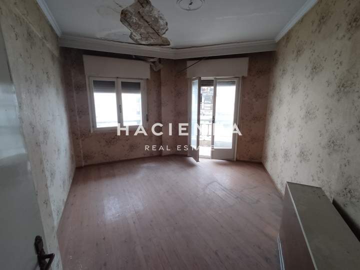 Neapoli-Sykies, Thessaloniki for sale