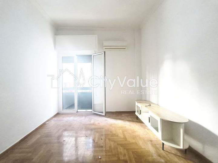 Nea Kipseli, Athens for sale