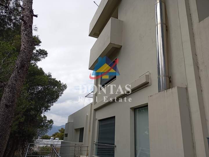 Nea Erythraia, Kifisia, Athens for sale