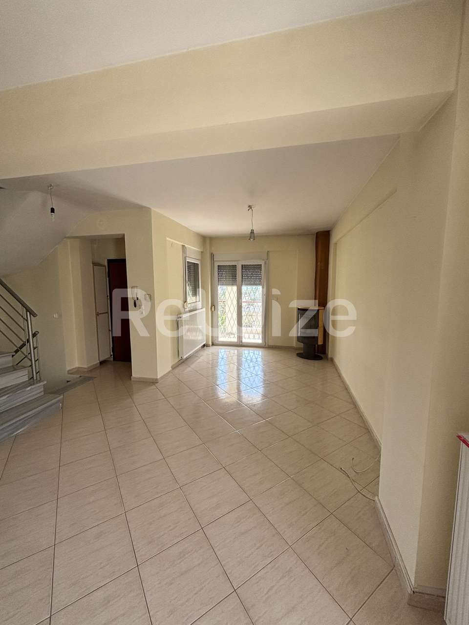 Image 2 of 26
