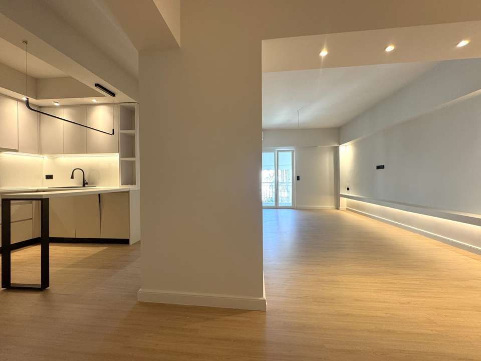 Image 1 of 22