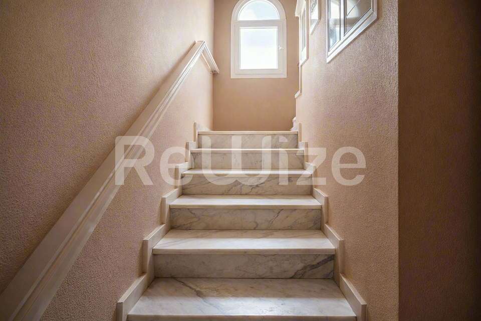 Image 2 of 13