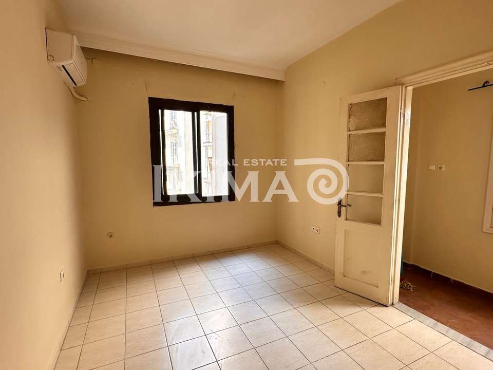 Image 1 of 24