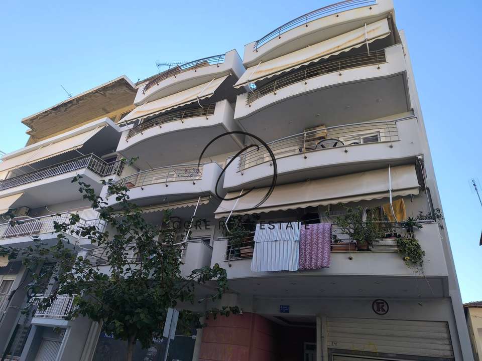 Image 0 of 14