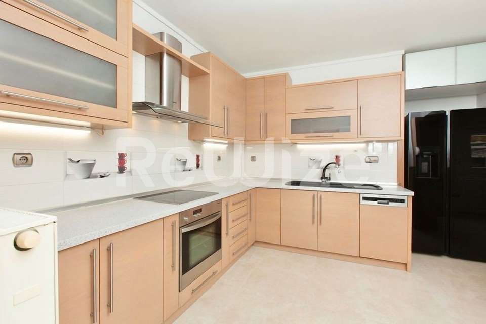 Image 1 of 14
