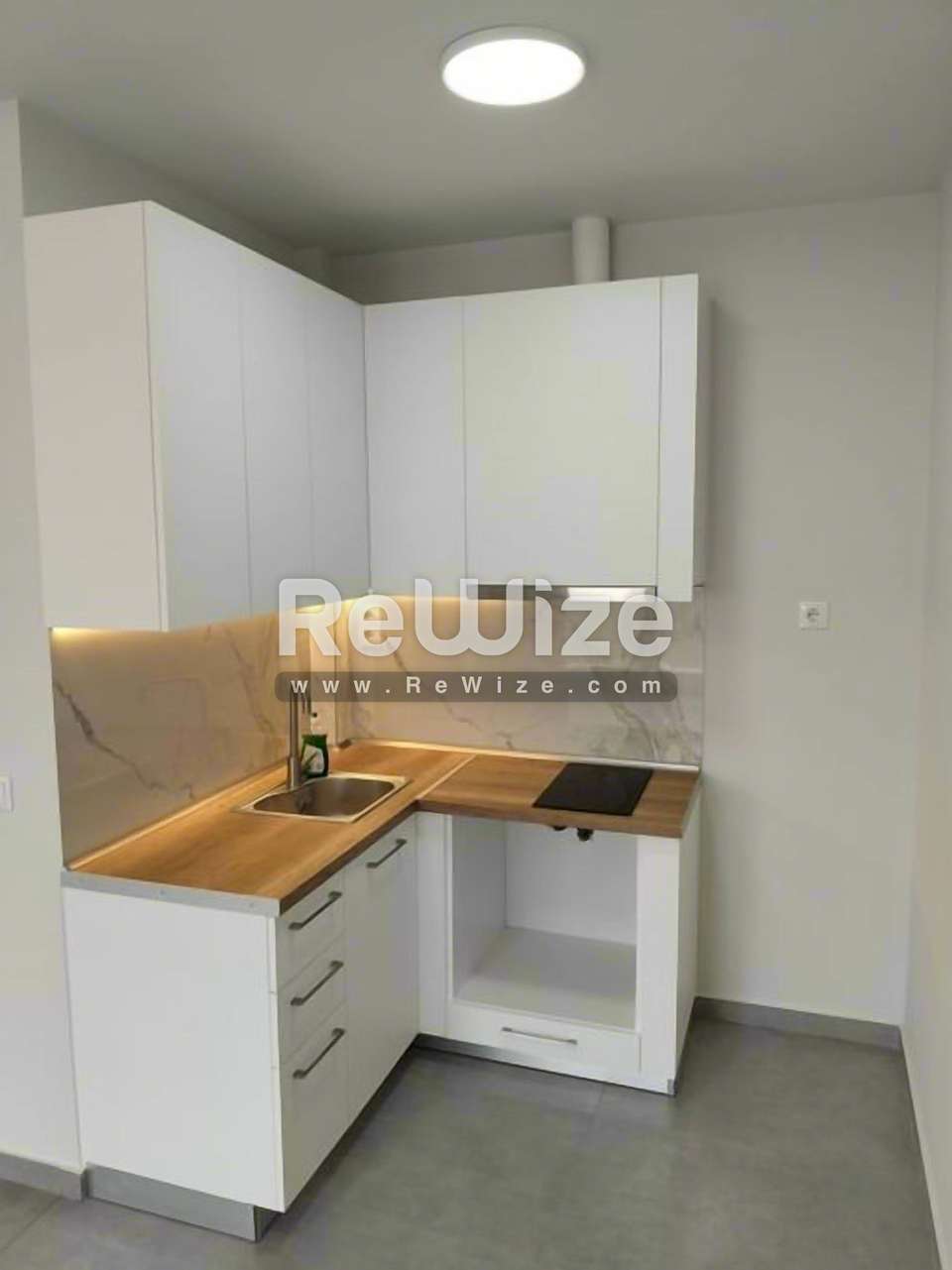 Image 1 of 16