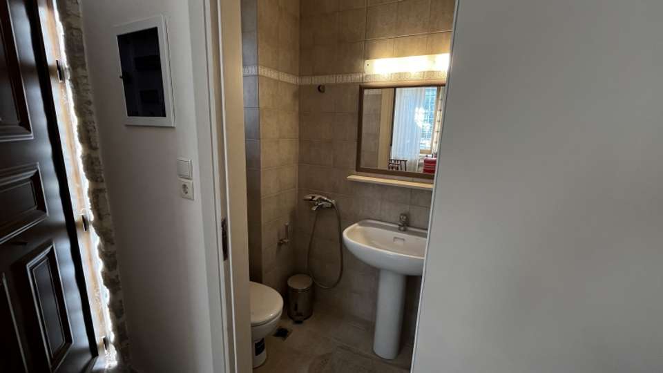 Image 1 of 12