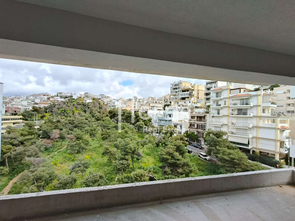Image 1 of 24