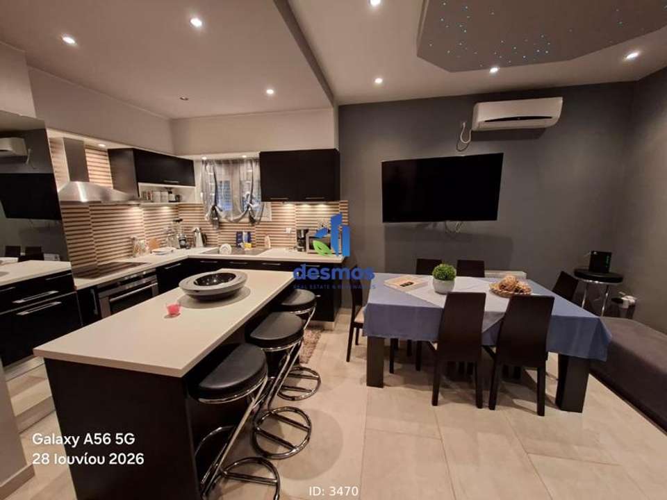 Image 2 of 10