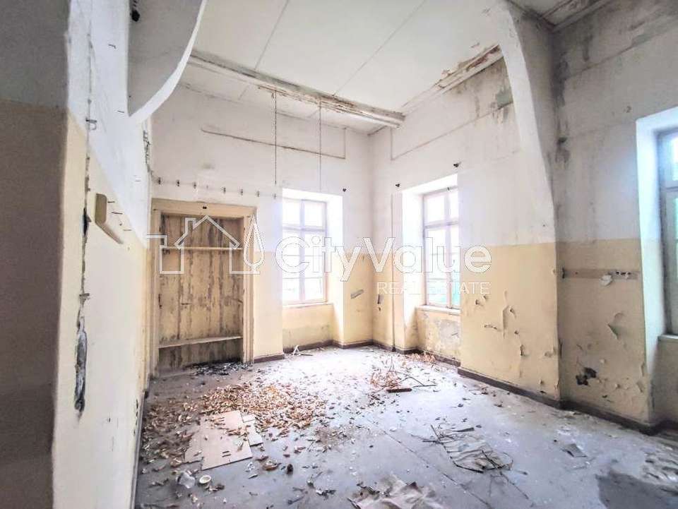 Image 1 of 13