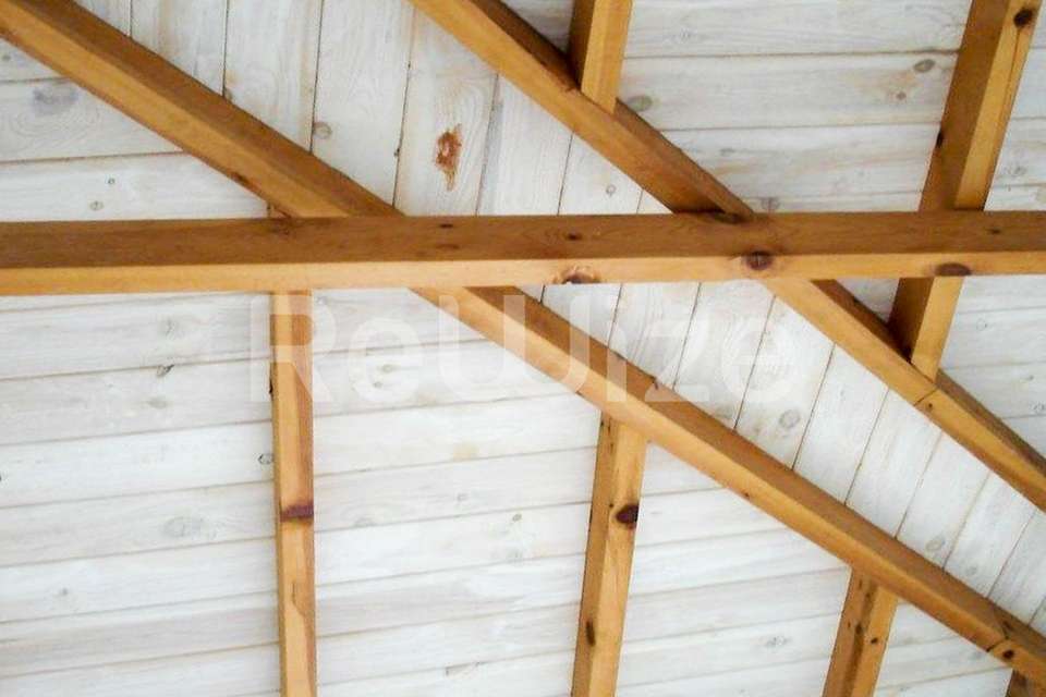 Image 2 of 6