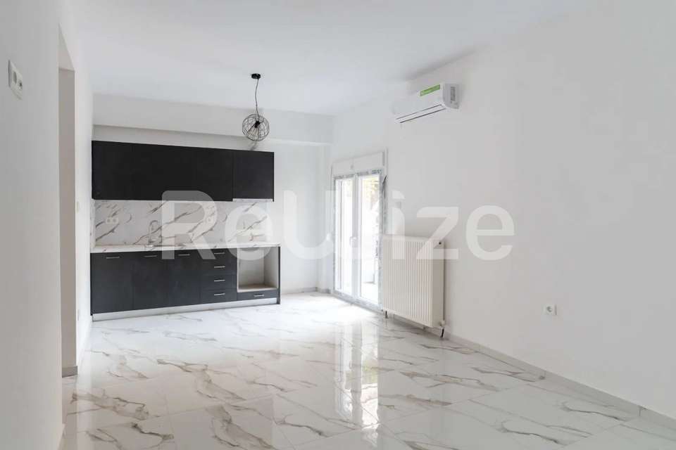 Image 2 of 13