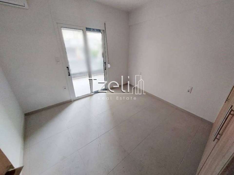 Image 1 of 30