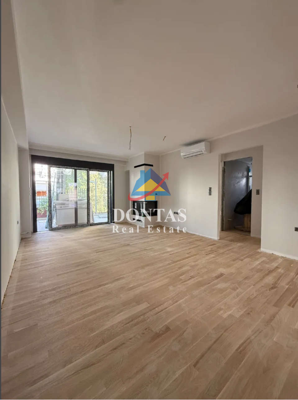 Image 2 of 11