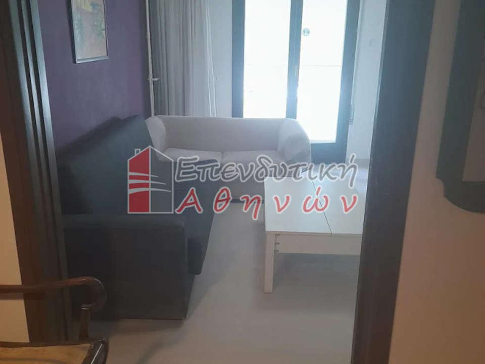 Image 2 of 9