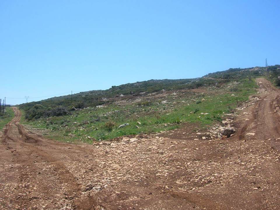 Image 2 of 3