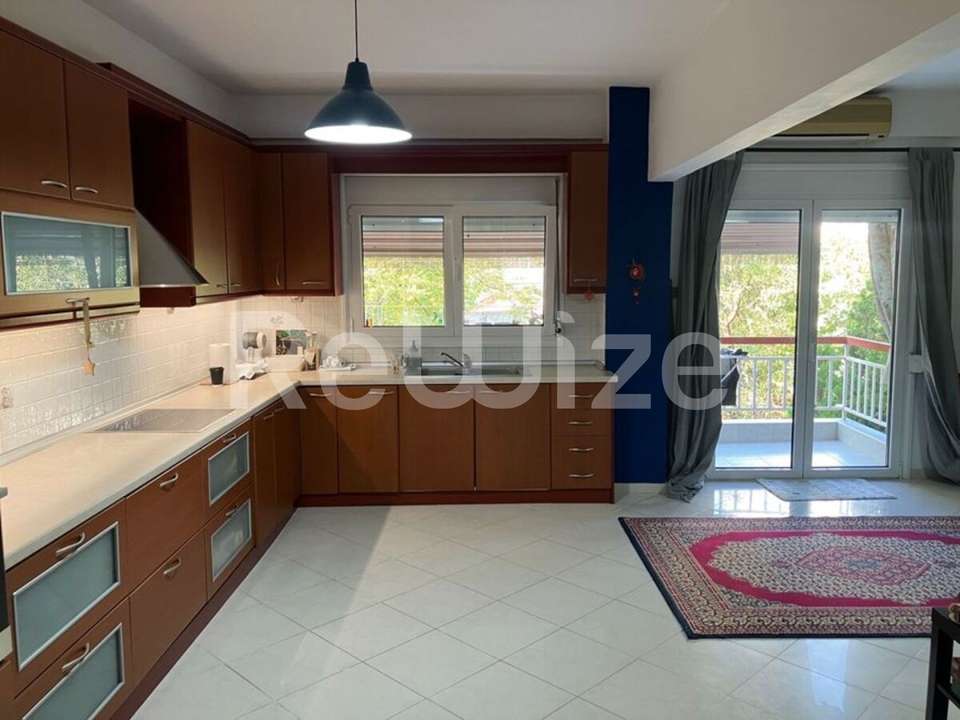 Image 2 of 15