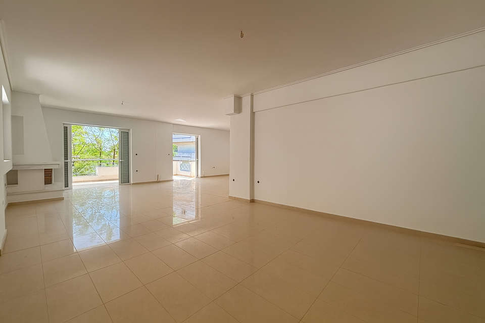 Image 1 of 20