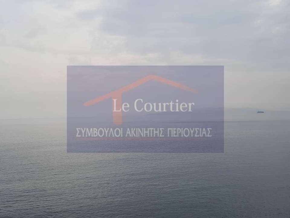 Image 0 of 9
