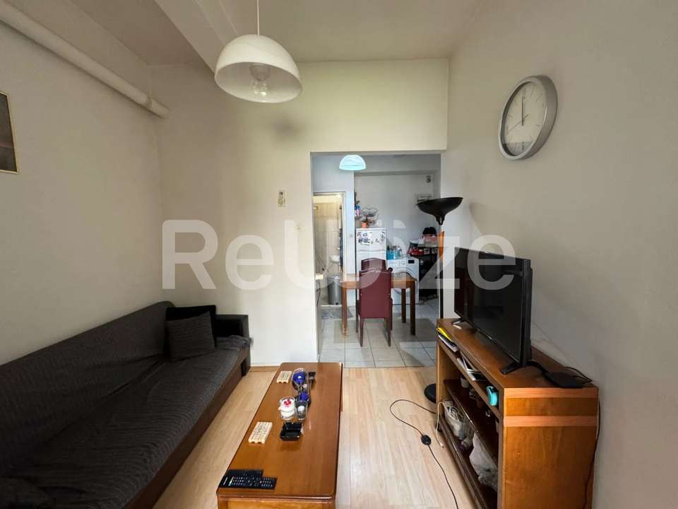 Image 2 of 9