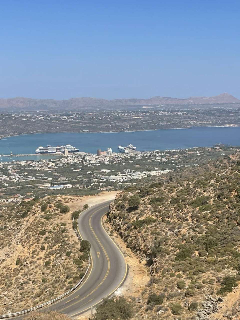 Image 0 of 5