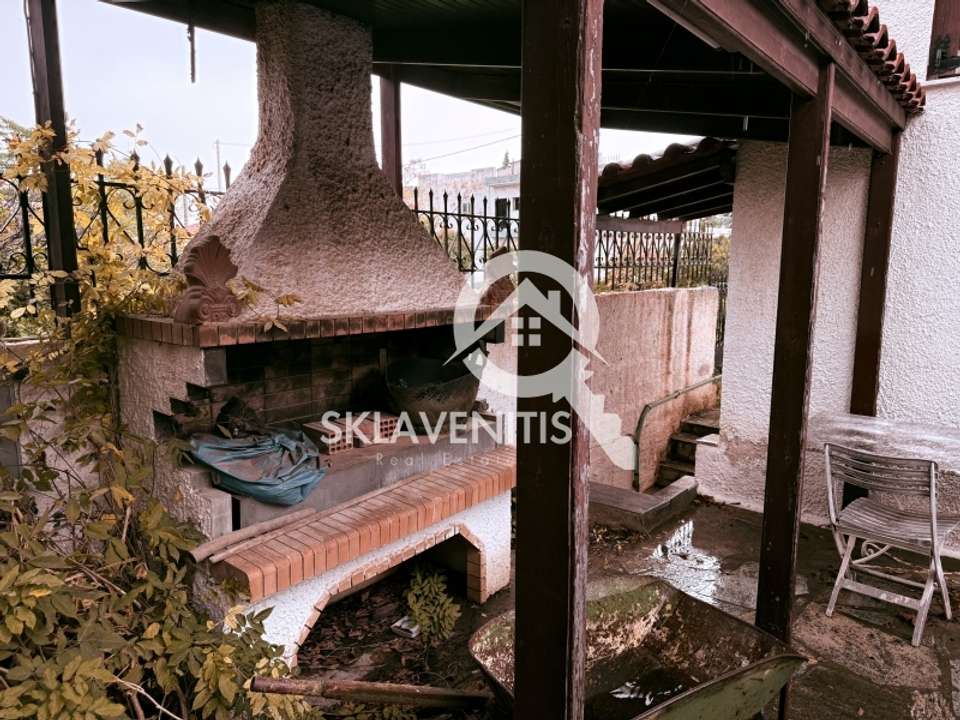 Image 2 of 26