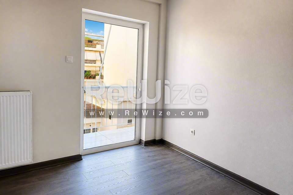 Image 1 of 18