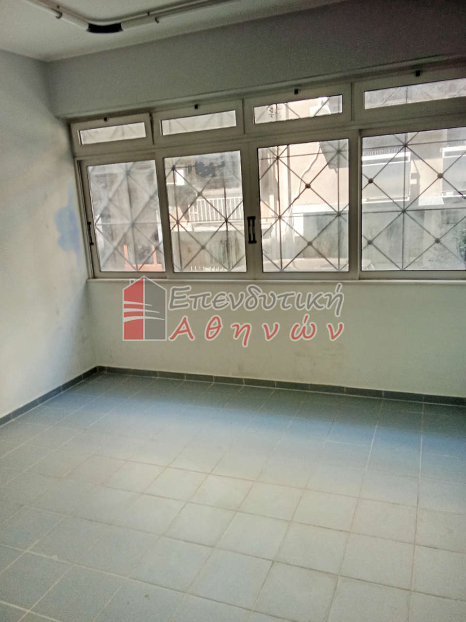 Image 1 of 30