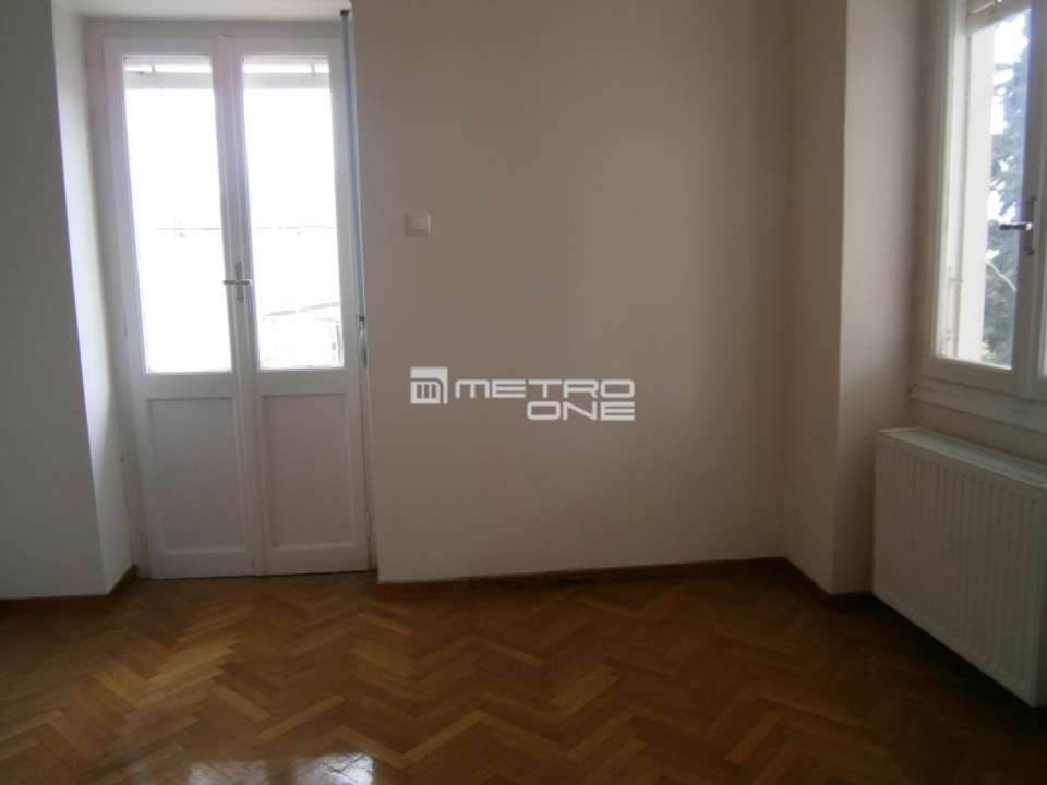 Image 1 of 22