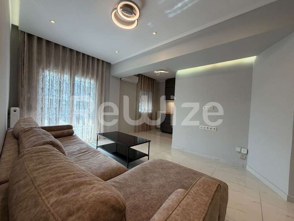 Image 2 of 17