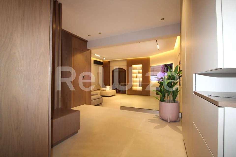 Image 2 of 13
