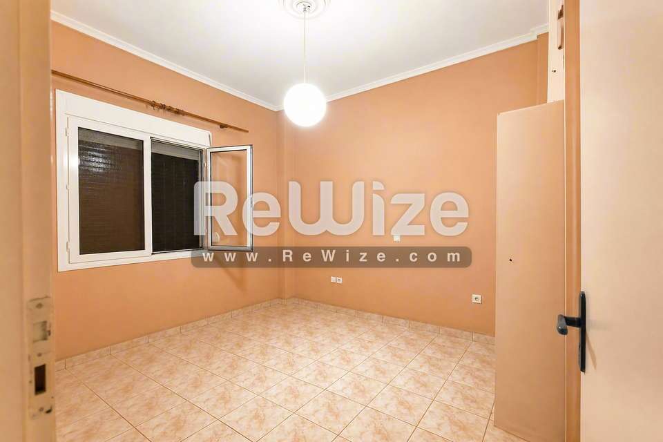 Image 1 of 19