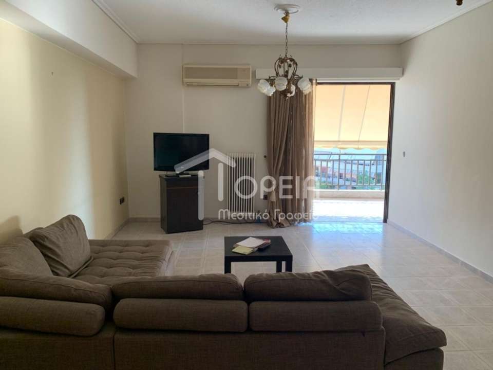 Image 2 of 22