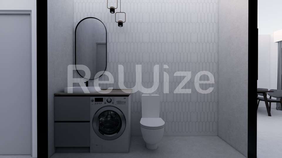 Image 2 of 7