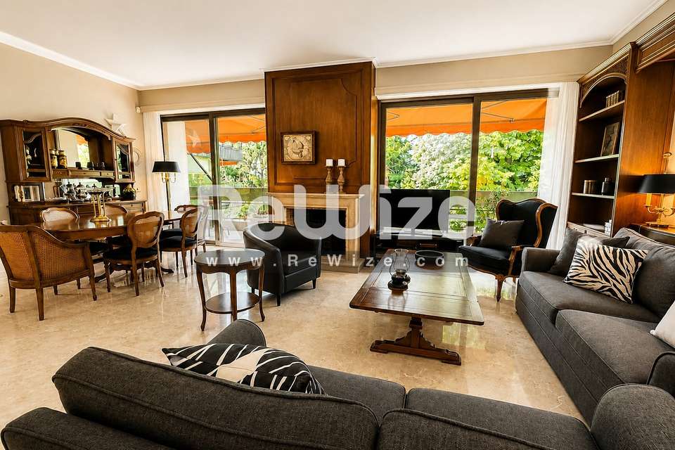 Image 2 of 36