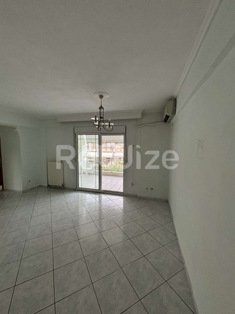 Image 2 of 17