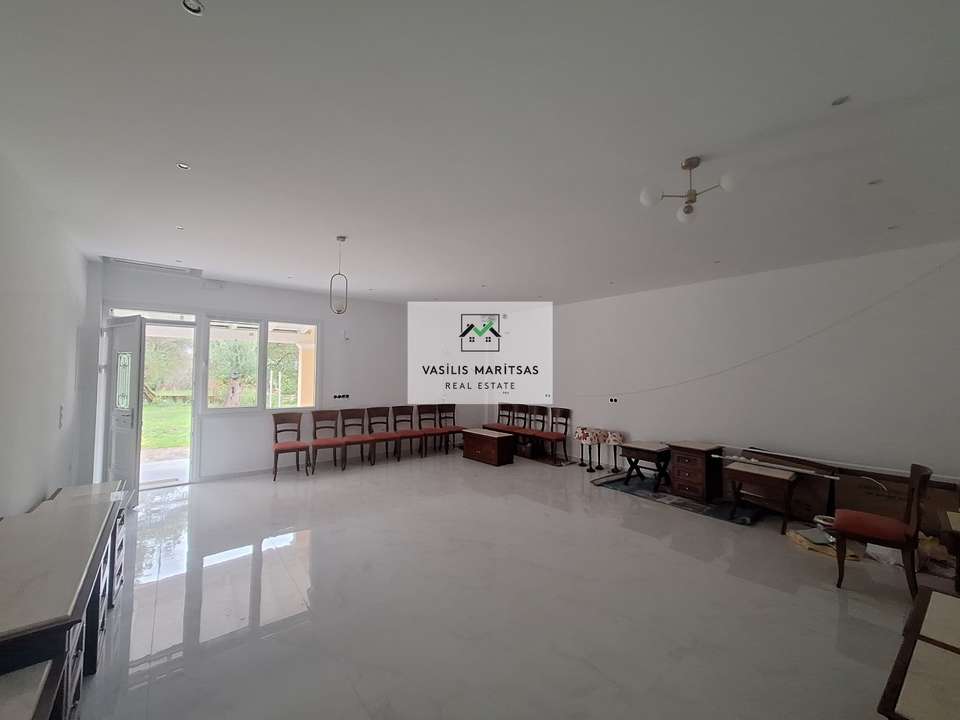 Image 2 of 15