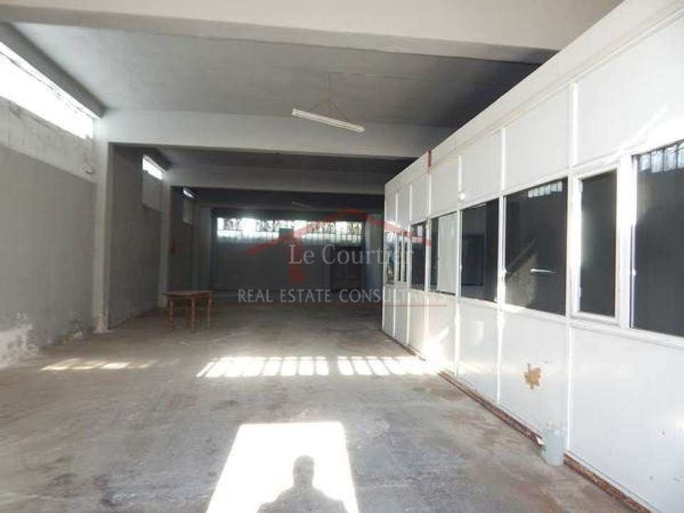 Image 1 of 8