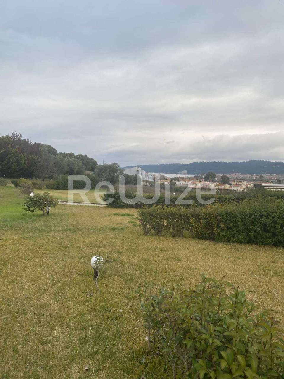 Image 1 of 18