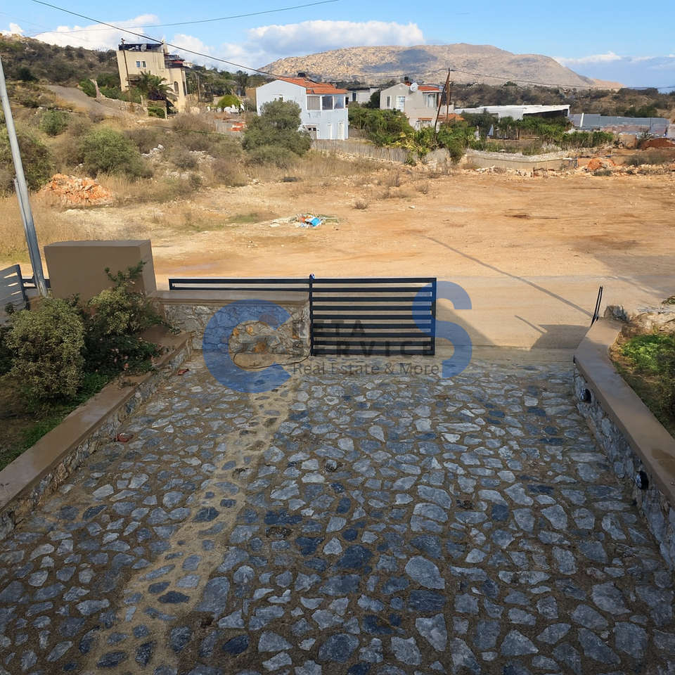 Image 1 of 30