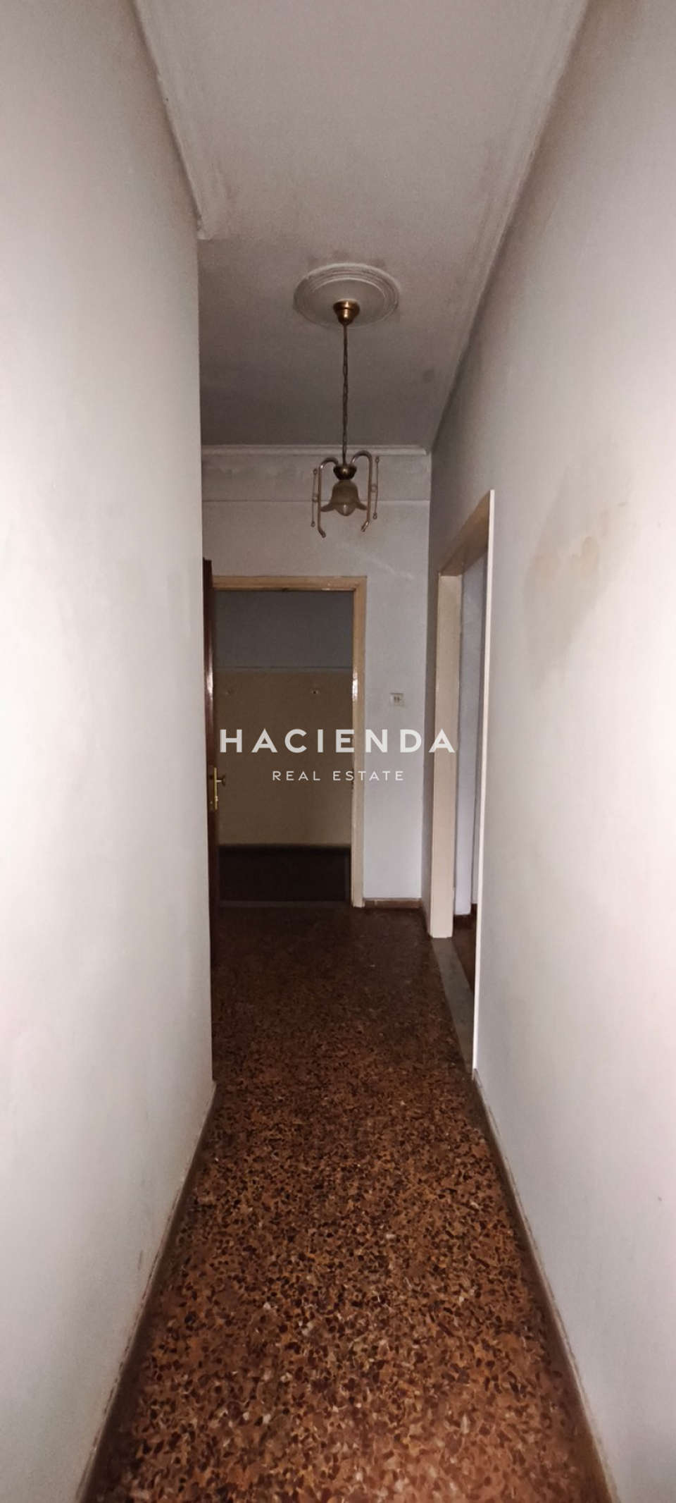 Image 1 of 18