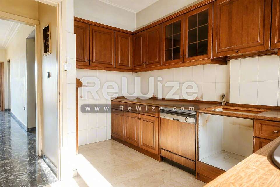 Image 2 of 14